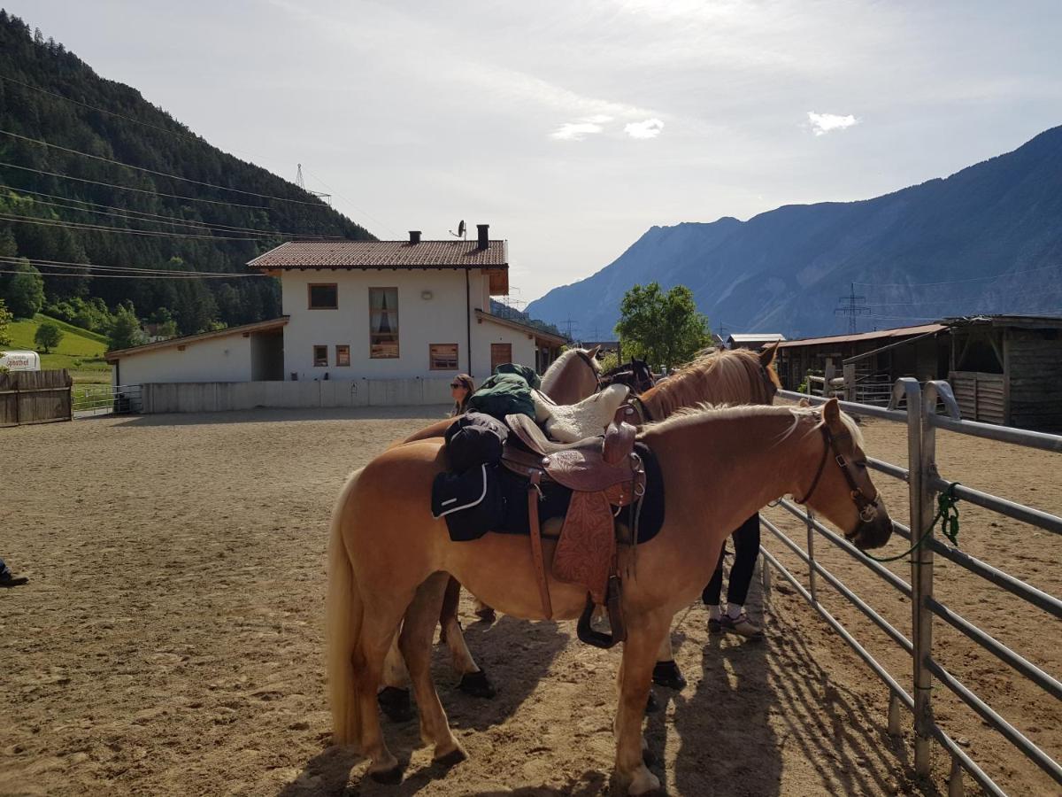 B&B Margit'S Ranch Urlaub Am Pferdehof Silz Екстериор снимка